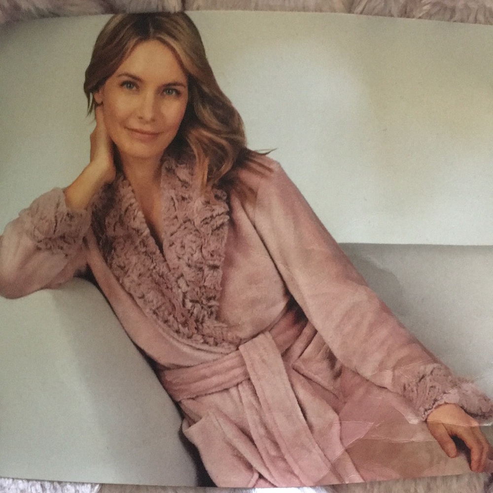 Plus Wrap Robe